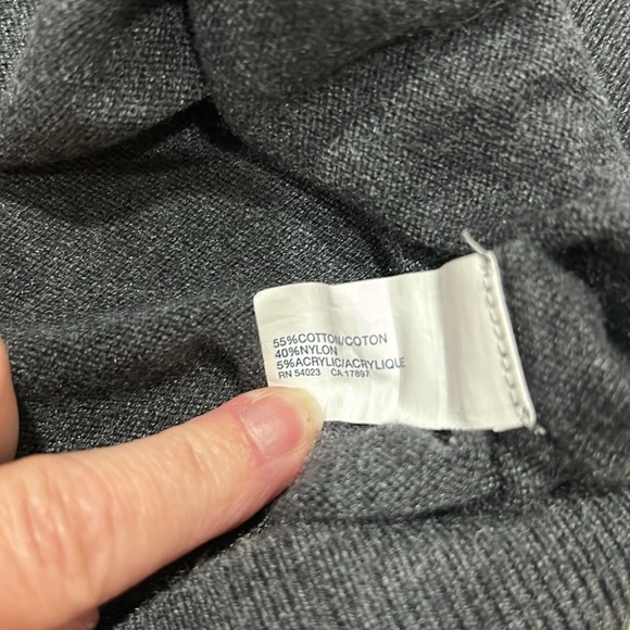 Gap Lightweight 3/4 Sleeve Sweater - Picture 5 of 6